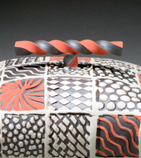 Pillow Box with Twisted Lid by Darlene Davis